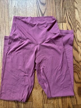Offline by Aerie Cross Over 7/8 Leggings- Size M